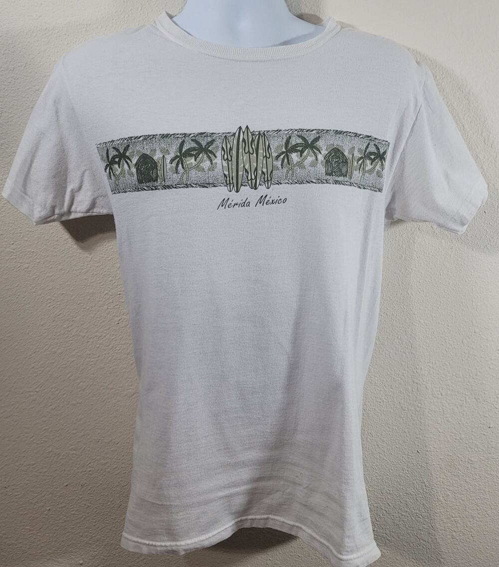 White Green Merida Mexico Surfboard Graphic Print Shirt Small Lightweight Soft